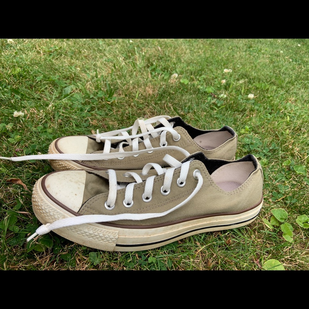 Converse - Picture 2 of 5